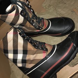 Burberry rain boots